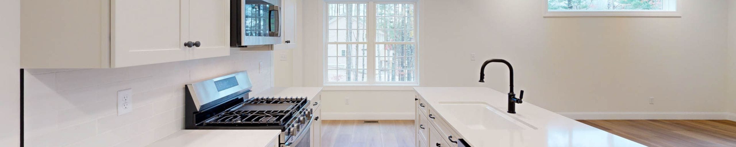 Griffin Road New construction hudson nh