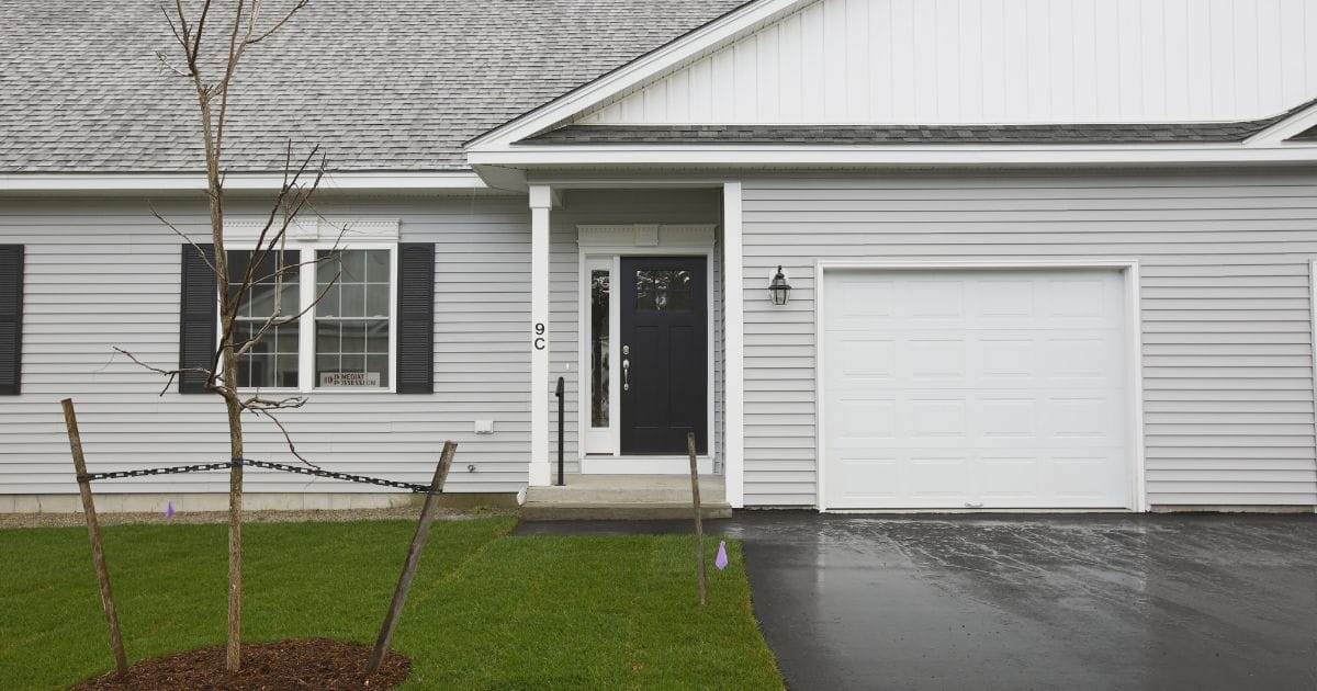 55+ community glenn place goffstown new hampshire