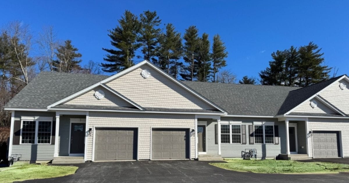 new construction townhomes hooksett new hampshire lamontagne Martins Crossing Hooksett NH LaMontagne Builders