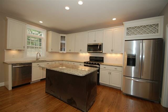 20 Overlook Kitchen LaMontagne Builders